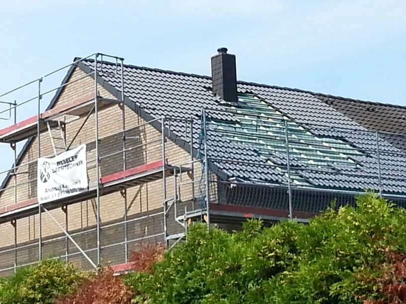 Ansicht schräg vorne weit Ansicht schräg vorne weit